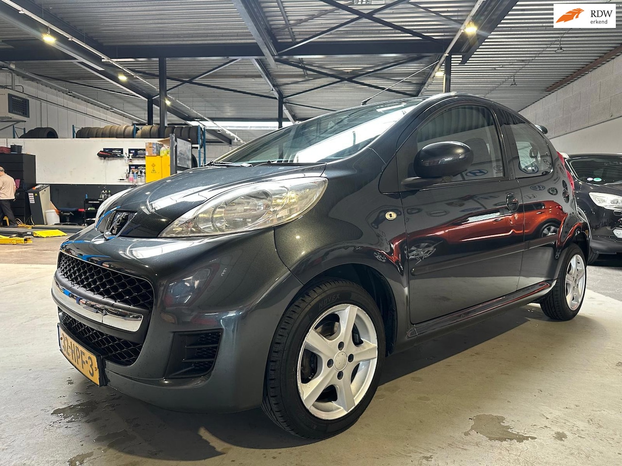 Peugeot 107 - 1.0-12V Sublime/Airco/Dealer onderhouden/Apk nieuw bij aflevering - AutoWereld.nl