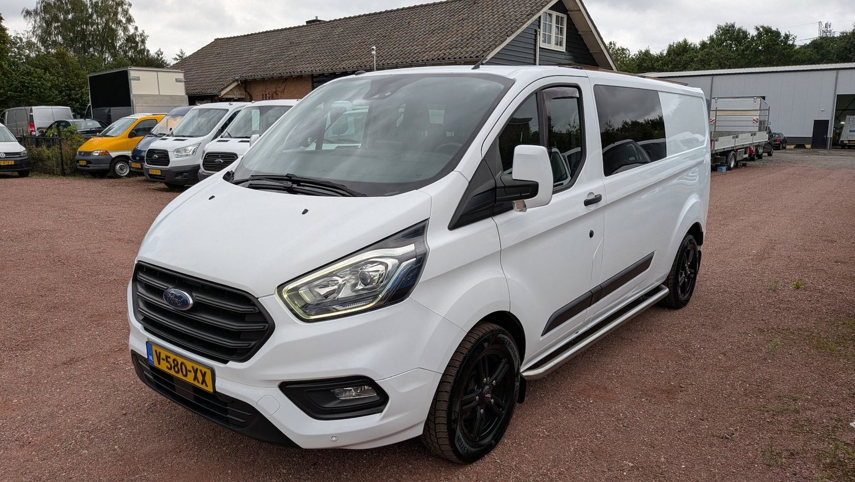 Ford Transit Custom - 300 2.0 TDCI L2H1 Ambiente DC 300 2.0 TDCI L2H1 Ambiente DC Marge auto ! - AutoWereld.nl