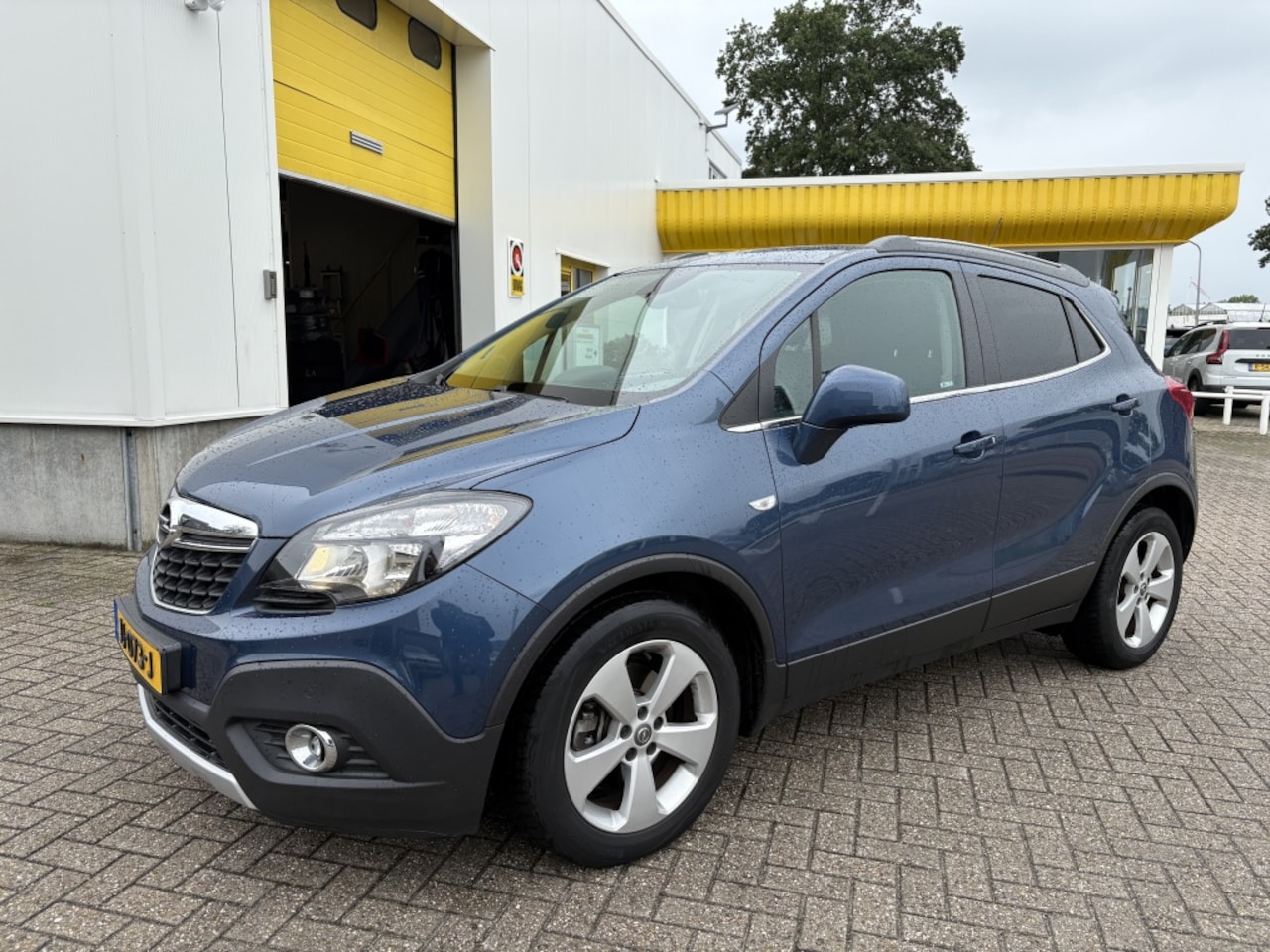 Opel Mokka - 1.4 T Cosmo Half leer Navi Trekhaak - AutoWereld.nl