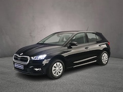 Skoda Fabia - 1.0 TSI Selection 95pk, Cruise control, Parkeersensor achter, Airco, App-connect, LED kopl
