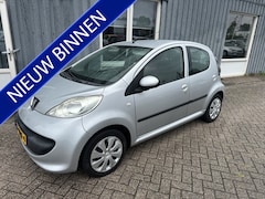 Peugeot 107 - 1.0-12V XS Urban Move