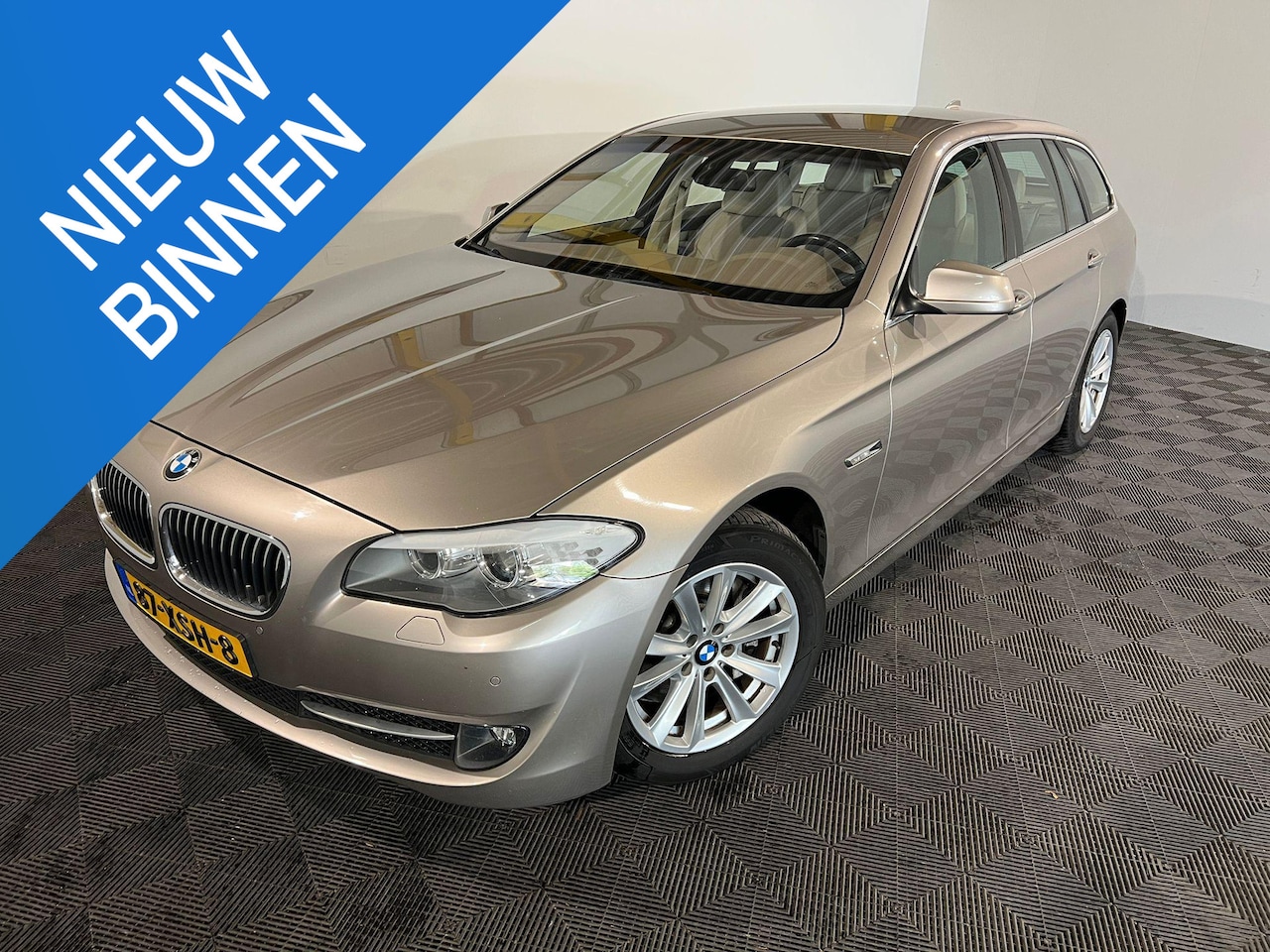 BMW 5-serie Touring - 528i Upgrade Edition 528i Upgrade Edition - AutoWereld.nl