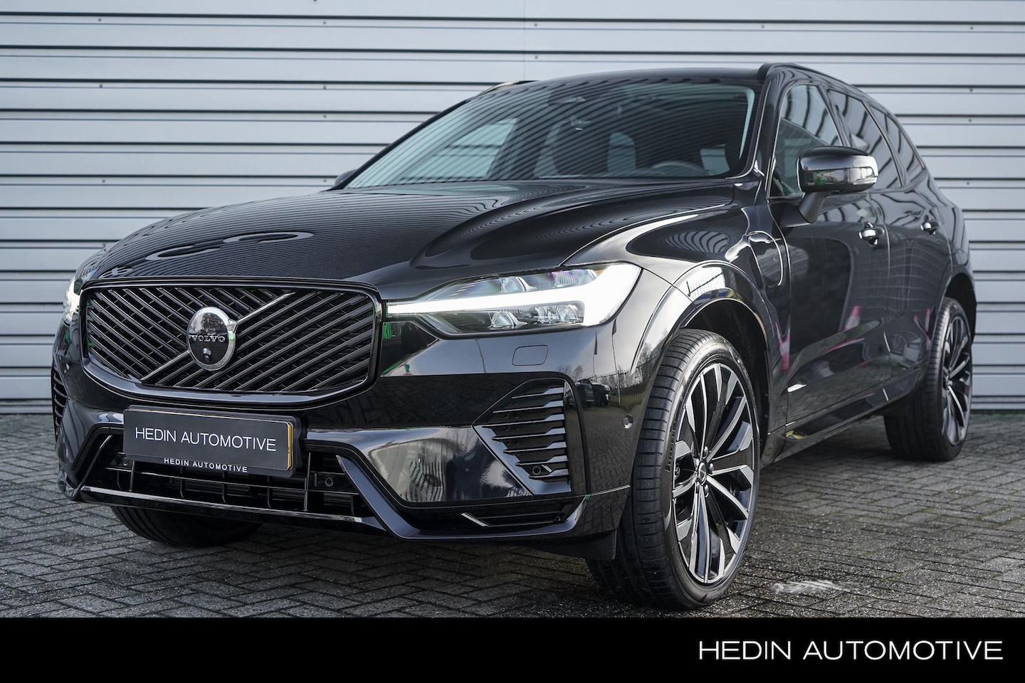 Volvo XC60 - T8 455pk Plug-in hybrid AWD Ultra Dark | 2250 kg Trekgewicht| MY2026 nieuw Face-lift model - AutoWereld.nl