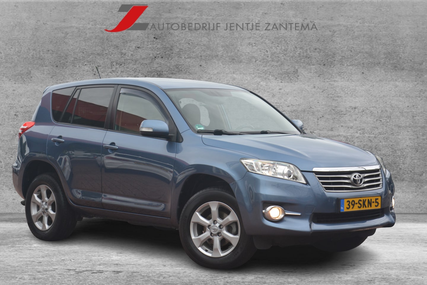 Toyota RAV4 - 2.2 D-4D Dynamic 2WD | Navigatie | Clima | Trekhaak | Cruise-control | NL auto!! | - AutoWereld.nl