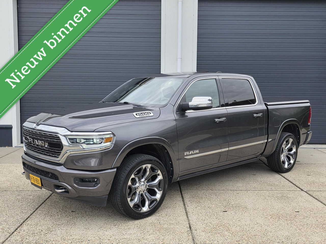 Dodge Ram 1500 - 4X4 5.7 V8 4x4 Crew Cab 5'7 Limited - AutoWereld.nl