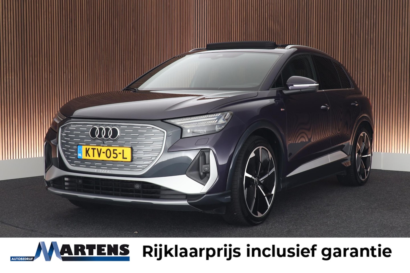 Audi Q4 e-tron - 40 204pk S edition 77 kWh SOH 94% RS Zetels Memory Trekhaak Camera Panoramadak HUD Camera - AutoWereld.nl