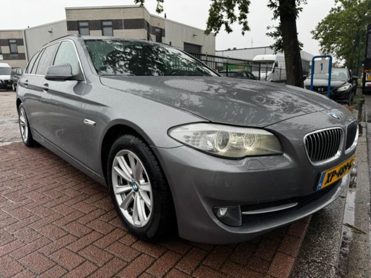 BMW 5-serie Touring - 520d Executive Automaat Airco/ECC,Navigatie,Leder,Xenon - AutoWereld.nl