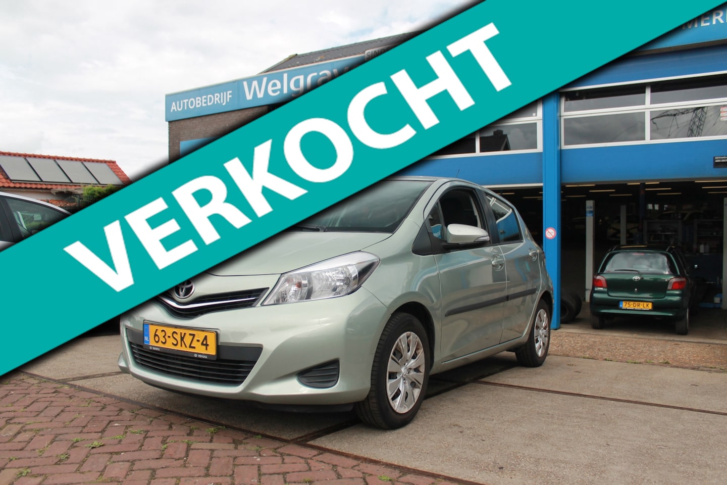 Toyota Yaris - 1.3 VVT-i Aspiration airco a.camera zeer nette auto - AutoWereld.nl
