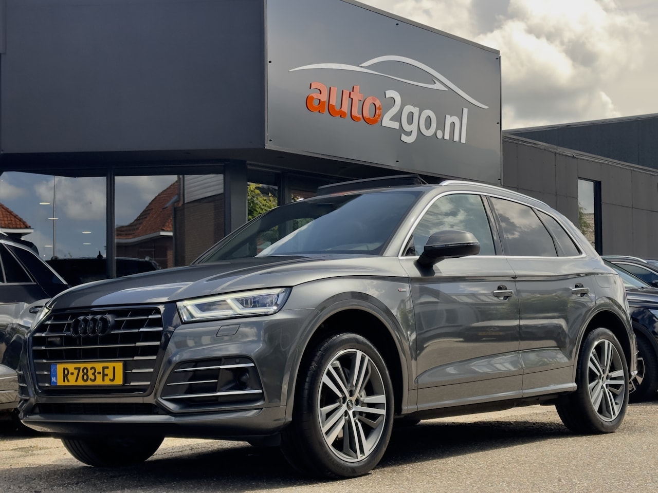 Audi Q5 - 55 TFSI e QUATTRO AUT7 COMPETITION 3X-SLINE PANODAK LEDER NAVI CAMERA DIGI-DASH APPLE-CARP - AutoWereld.nl