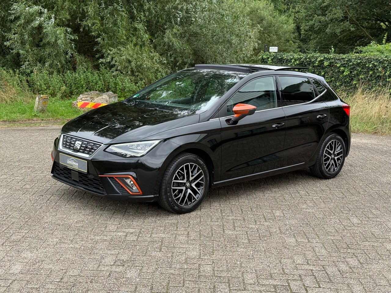 SEAT Ibiza - 1.0 TSI DSG I PANO I LED I CAMERA I CARPLAY I ALCANTARA I UNIEK - AutoWereld.nl