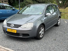 Volkswagen Golf - 1.6 Trendline TREKHAAK/CRUISE.C