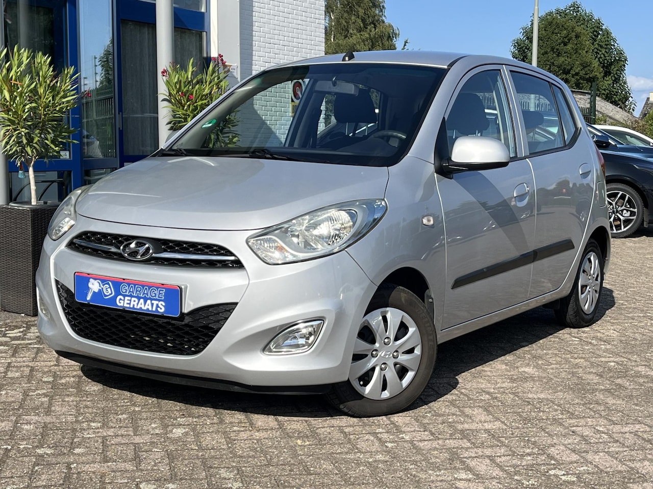 Hyundai i10 - 1.2 Plus | CarPlay, Airco, Elektrische ramen, Zuinige auto! - AutoWereld.nl
