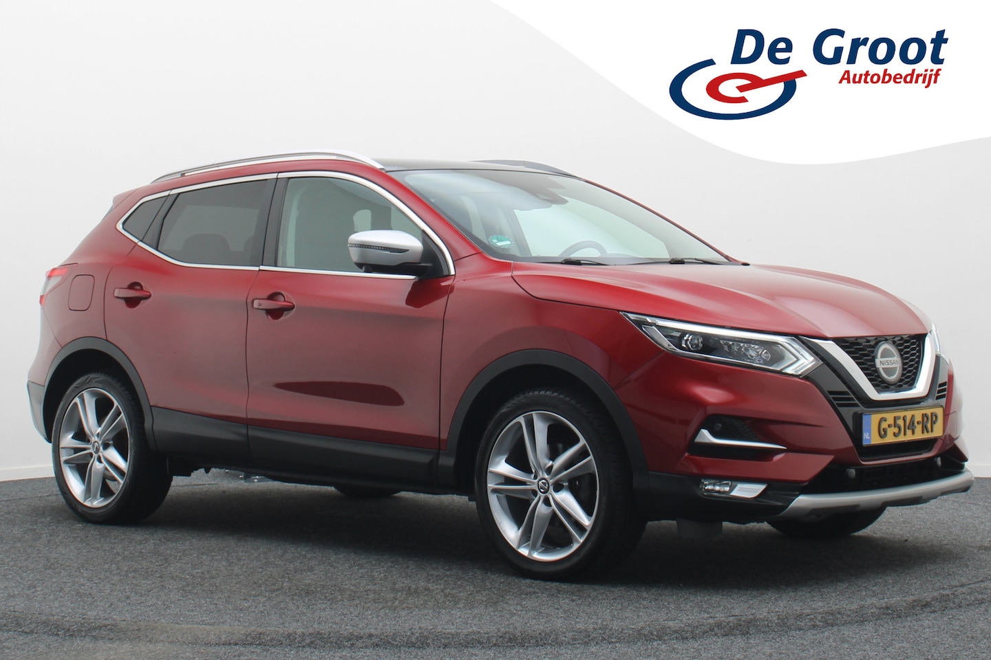 Nissan Qashqai - 1.3 DIG-T N-Motion Panoramadak, 360° Camera, Cruise, Apple Carplay, LED, Trekhaak, 19'' - AutoWereld.nl