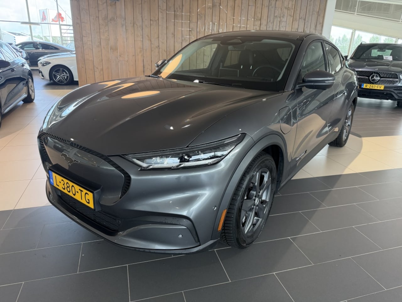 Ford Mustang Mach-E - Extended RWD 98 kWh SOH 94% - AutoWereld.nl