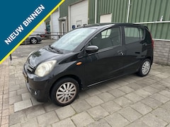 Daihatsu Cuore - 1.0 Premium