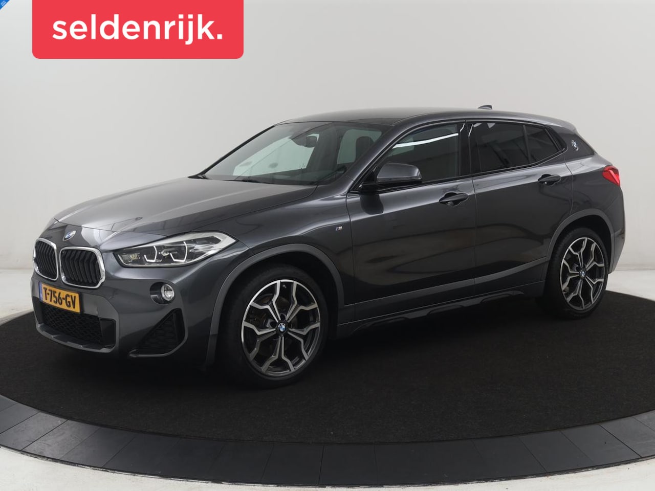 BMW X2 - sDrive20i High Executive M-sport | Sportstoelen | Alcantara | Climate control | Full LED | - AutoWereld.nl