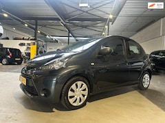 Toyota Aygo - 1.0 VVT-i Now/Dealer onderhouden/Carplay/Apk nw bij aflevering