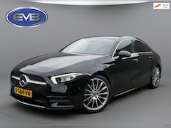 Mercedes-Benz A-klasse - 200 Business Solution AMG, panoramadak, 19 inch, sfeerverlichting, achteruitrijcamera, vel
