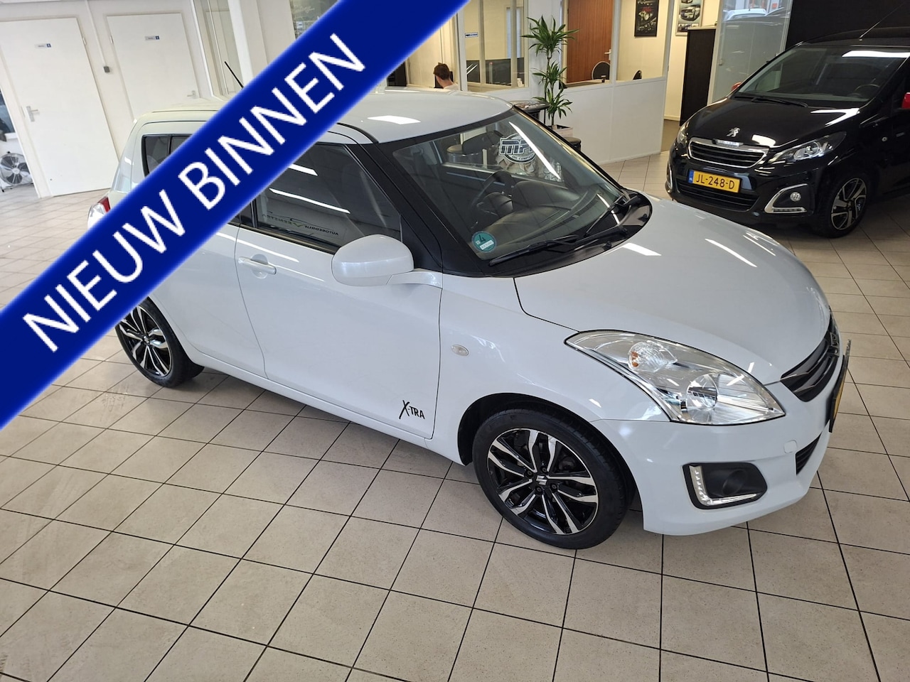 Suzuki Swift - 1.2 S-Exclusive | 2016 | 94 PK | Leder | Cruise | Zeer compleet - AutoWereld.nl