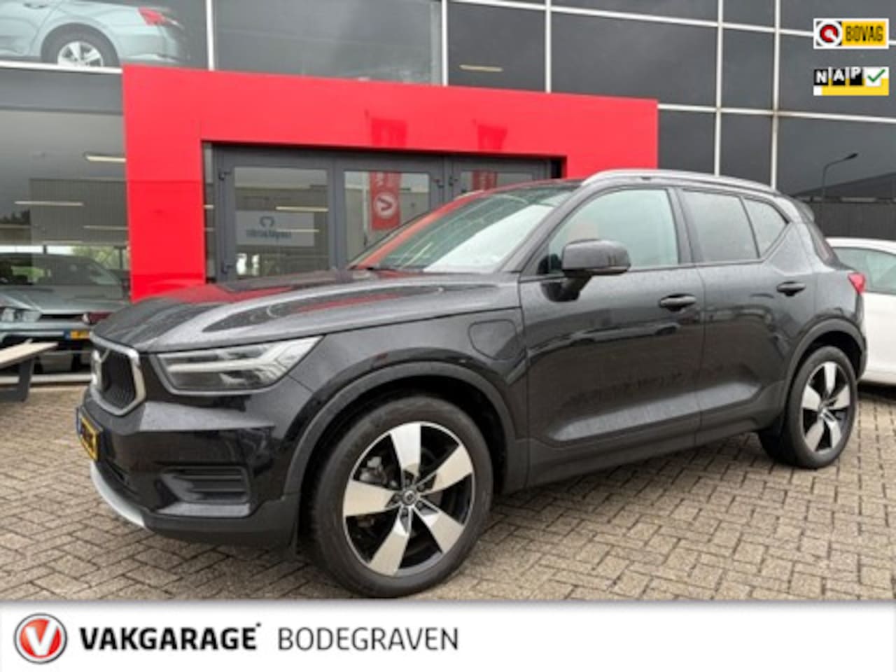 Volvo XC40 - 1.5 T5 Twin Engine Momentum Pro / camera - AutoWereld.nl
