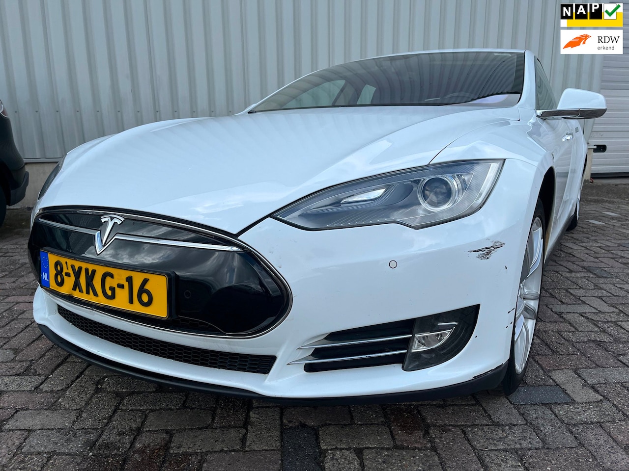 Tesla Model S - 85 Base - Achter Schade - Service Storing - AutoWereld.nl