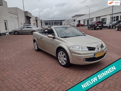 Renault Mégane coupé cabriolet - 2.0-16V Privilège MOOIE AUTO BEL 0619590613 AIRCO AUTOMAAT