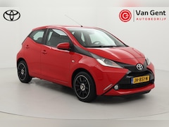Toyota Aygo - 1.0 VVT-i x-play | Airco | Camera | Bluetooth | 15 inch | Elektrische ramen voor