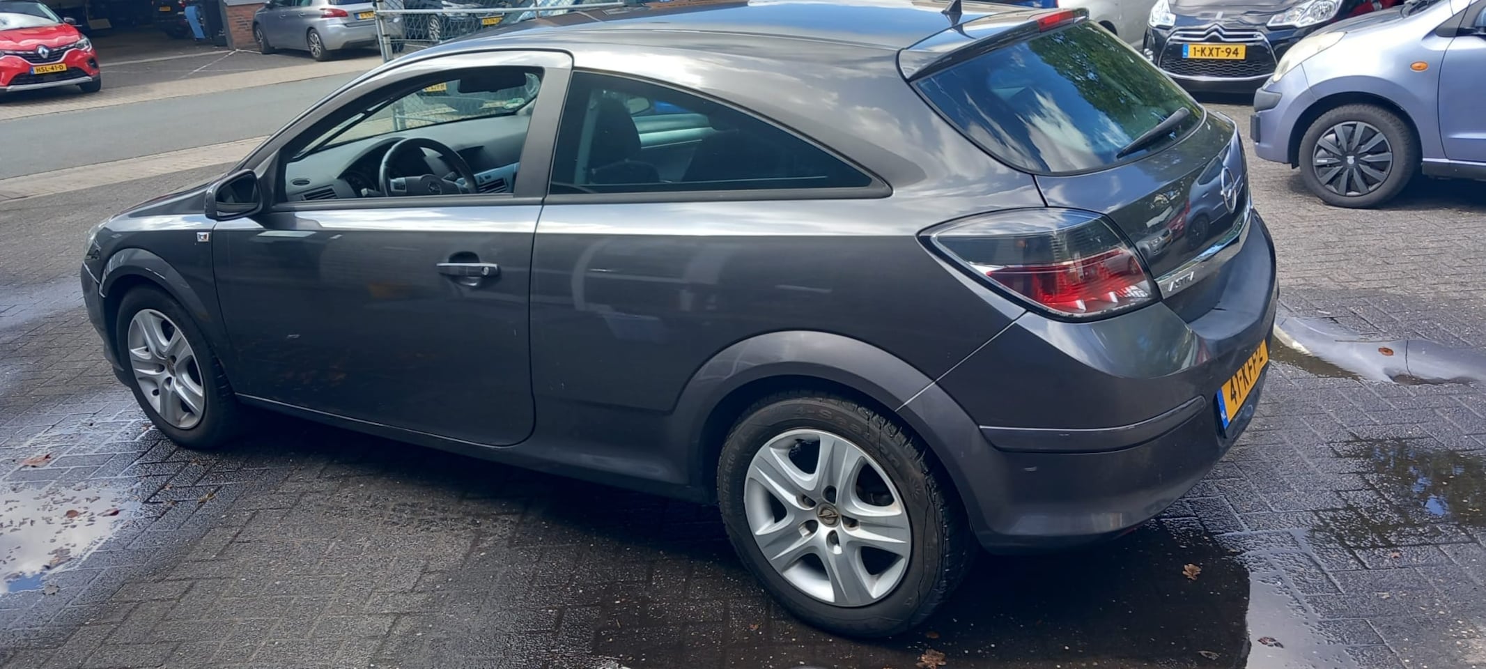 Opel Astra GTC - 1.8 Cosmo