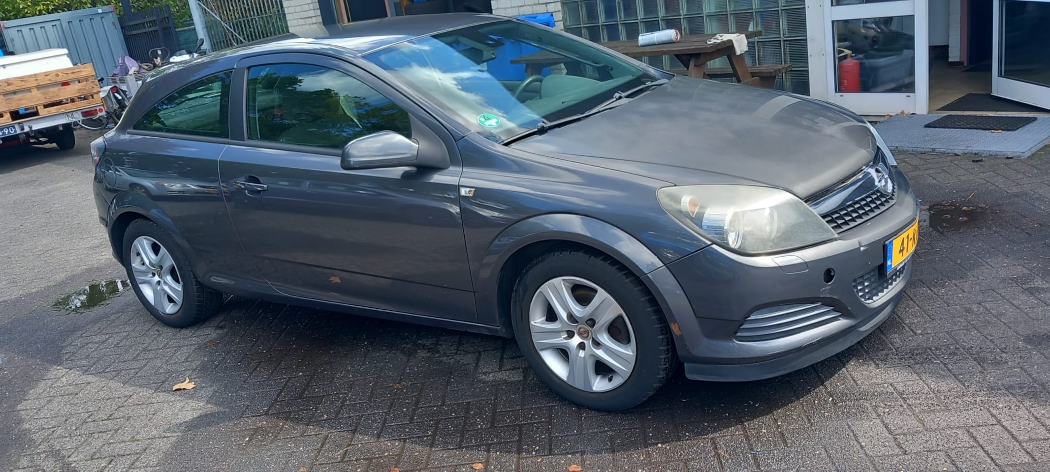 Opel Astra GTC - 1.8 Cosmo