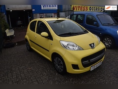 Peugeot 107 - 1.0-12V XR NIEUWE APK