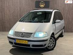 Volkswagen Sharan - 2.0 Automaat 7-Persoons Leder Stoelverw. Clima