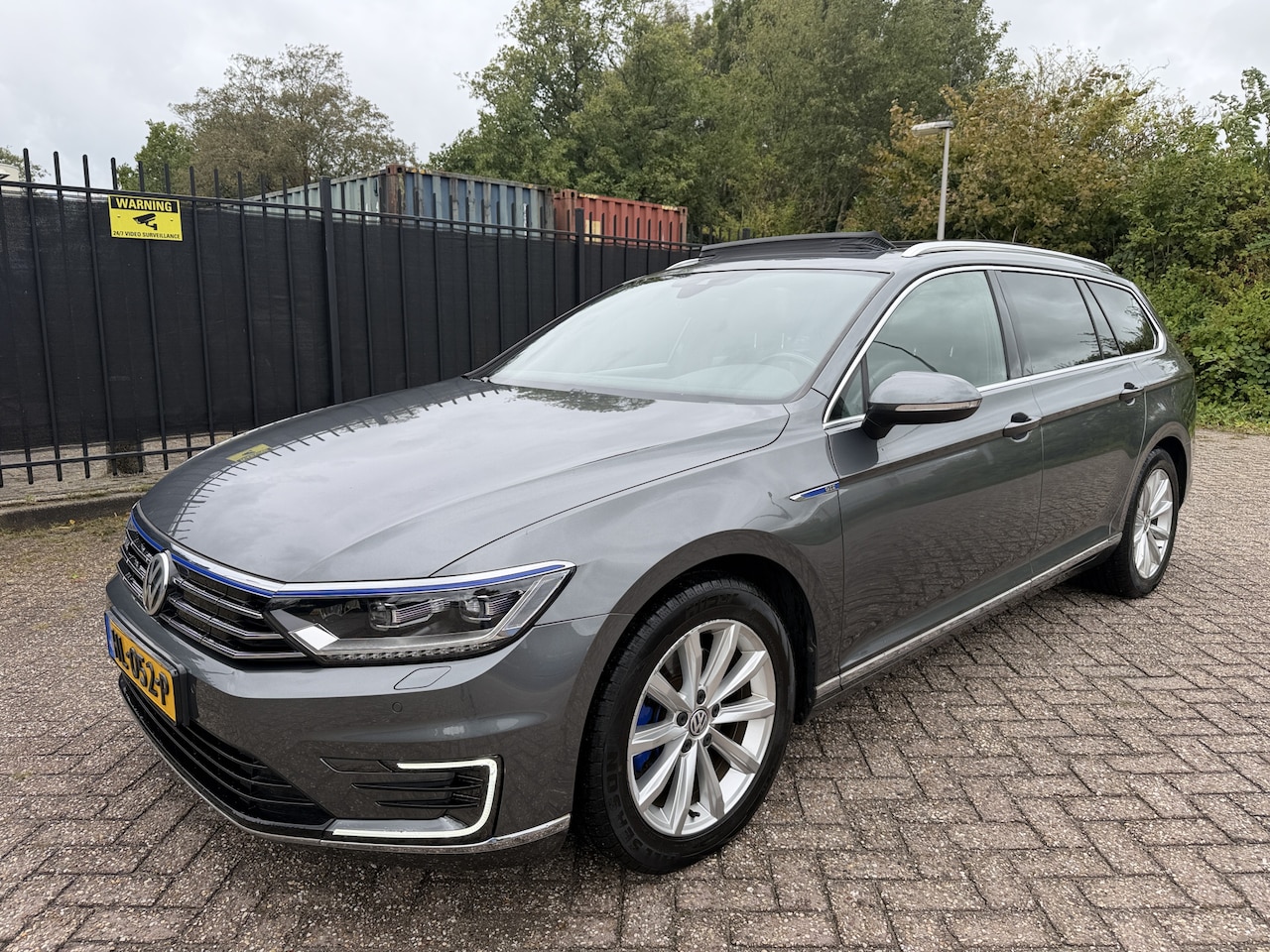 Volkswagen Passat Variant - 1.4 TSI GTE Highline Dynaudio/Carplay/Camera/Pano/Alcantara - AutoWereld.nl