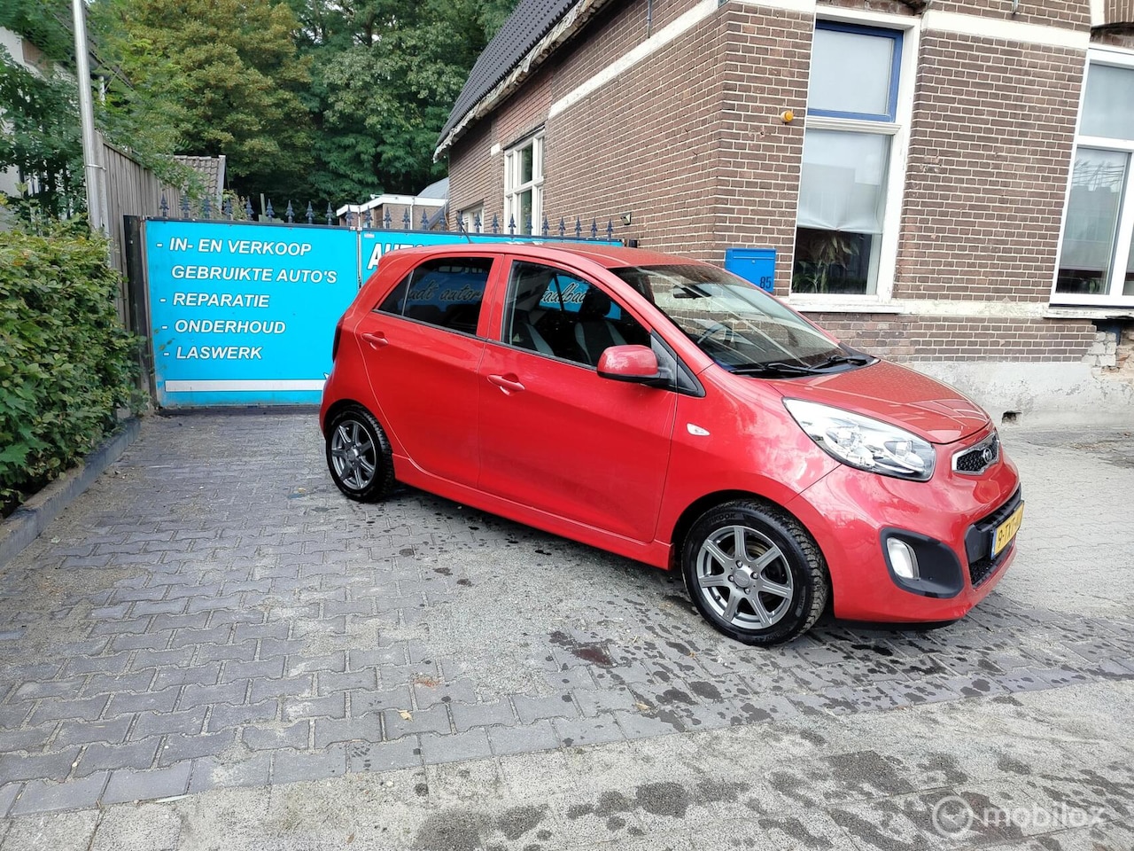 Kia Picanto - 1.0 CVVT World Cup Ed. 1.0 CVVT World Cup Ed. - AutoWereld.nl