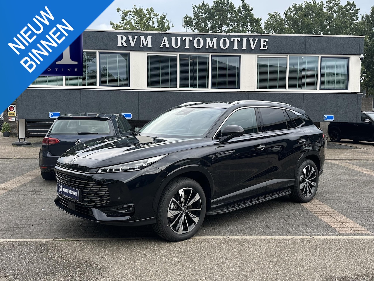 MG MG HS PHEV - 1.5 Luxury PLUG-IN HYBRIDE | 272 PK | NIEUWE AUTO | >1.000 KM TOTAAL BEREIK | 1E REGISTRAT - AutoWereld.nl