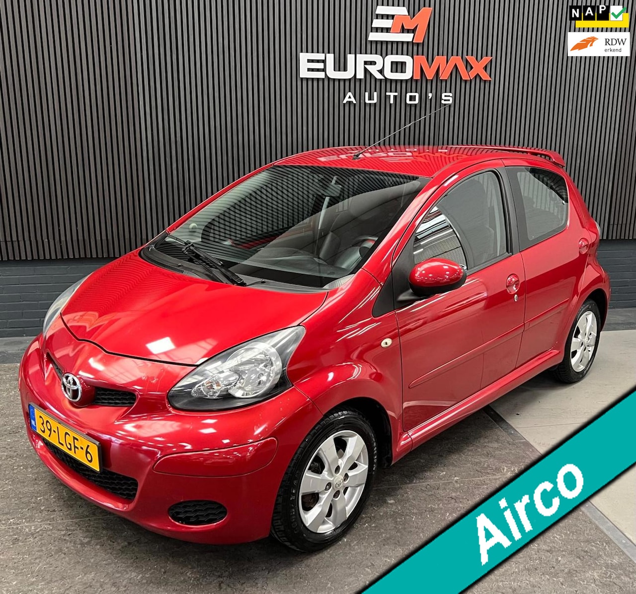 Toyota Aygo - 1.0-12V Aspiration Red 1e Eigenaar - NAP - Airco - AutoWereld.nl