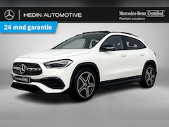 Mercedes-Benz GLA-Klasse - GLA 180 Automaat Business Solution AMG | Premium Plus Pakket | Nightpakket | Panoramadak |