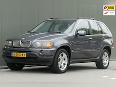 BMW X5 - 4.4i Youngtimer Schuifdak Memory Navi Stoelverwarming