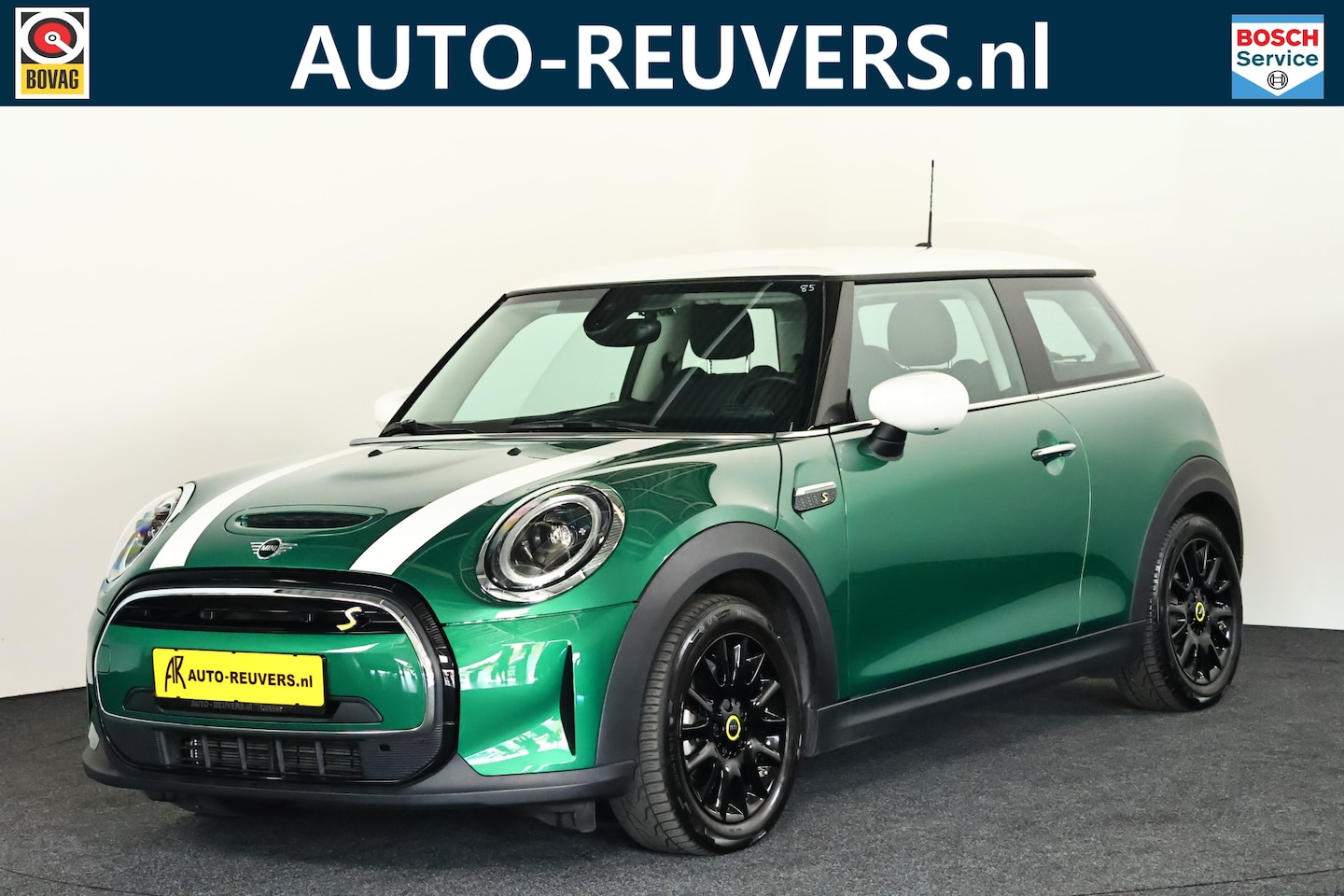 MINI Electric - Classic 33 kWh Navigatie / Carplay / Cruise / Leder - AutoWereld.nl