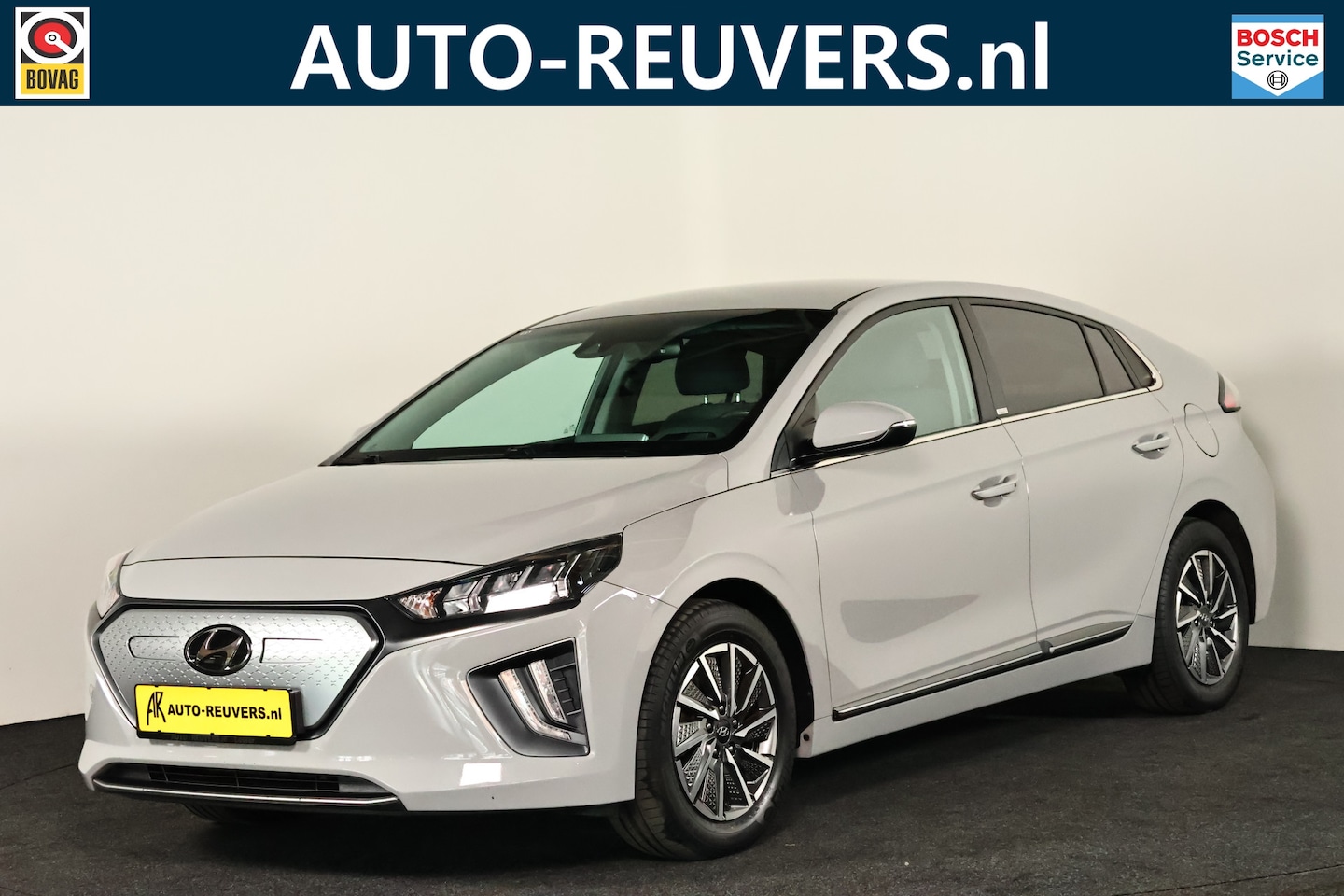 Hyundai IONIQ - Comfort EV 38 kWh / ACC / Navi / CarPlay / Camera - AutoWereld.nl
