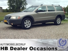 Volvo XC70 - Cross Country 2.5 T AWD Momentum - Airco - Leer interieur