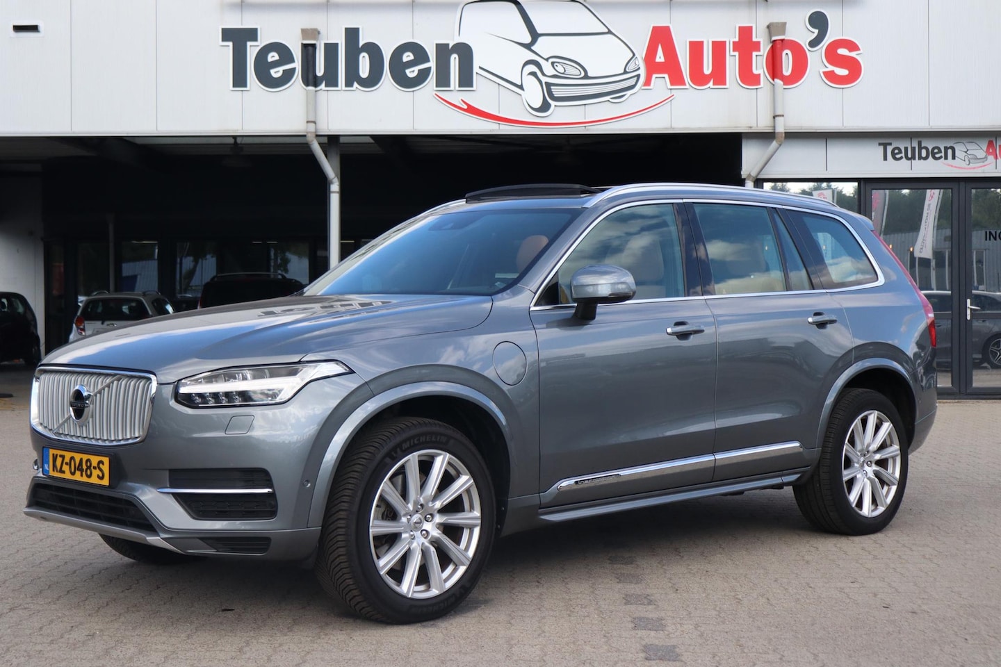 Volvo XC90 - 2.0 T8 Twin Engine AWD Inscription 7 Zitter | SOH 82,4% | Panoramadak | Bowers & Wilkens - AutoWereld.nl