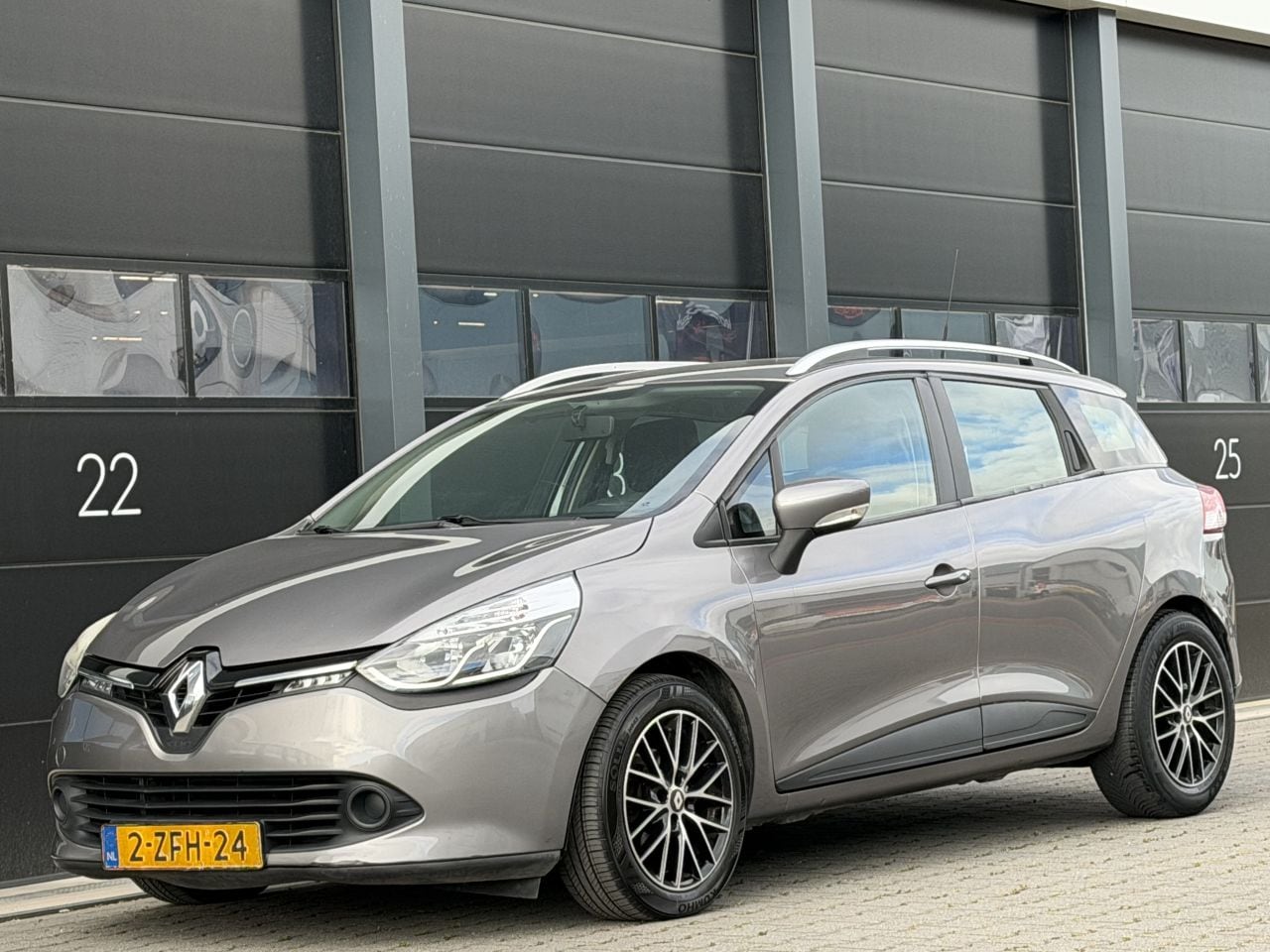Renault Clio - 1.5 dCi ECO Expression - AutoWereld.nl