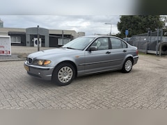 BMW 3-serie - 316i Essence I Airco koud I goed rijdend I nette staat