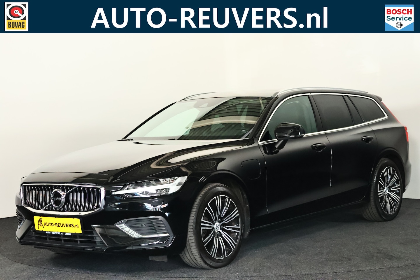 Volvo V60 - 2.0 T6 Recharge AWD Inscription / LED / Navi / CarPlay / Cam - AutoWereld.nl
