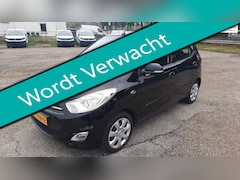 Hyundai i10 - 1.1 i-Motion Airco 4-Cilinder 153.000km. Hoge instap Zuinig