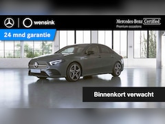 Mercedes-Benz A-klasse - 180 Business Solution AMG | Night | Parkassistent | Sportstoelen | Stoelverwarming | Apple