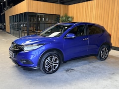 Honda HR-V - 1.5 i-VTEC Executive Automaat. Pano. Camera. Nav. Trekhaak. Van eerste eigenaar met NAP