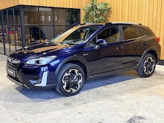 Subaru XV - 2.0i e-BOXER Luxury Automaat | 4X4 | Adaptive-cruise | Navigatie | Apple-carplay Camera vo