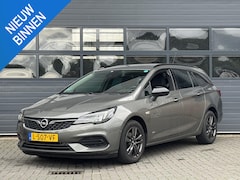 Opel Astra Sports Tourer - 1.2 DESIGN & TECH I DEALER ONDERHOUDEN I P-CAMERA I NAVIGATIE I APPLE CARPLAY