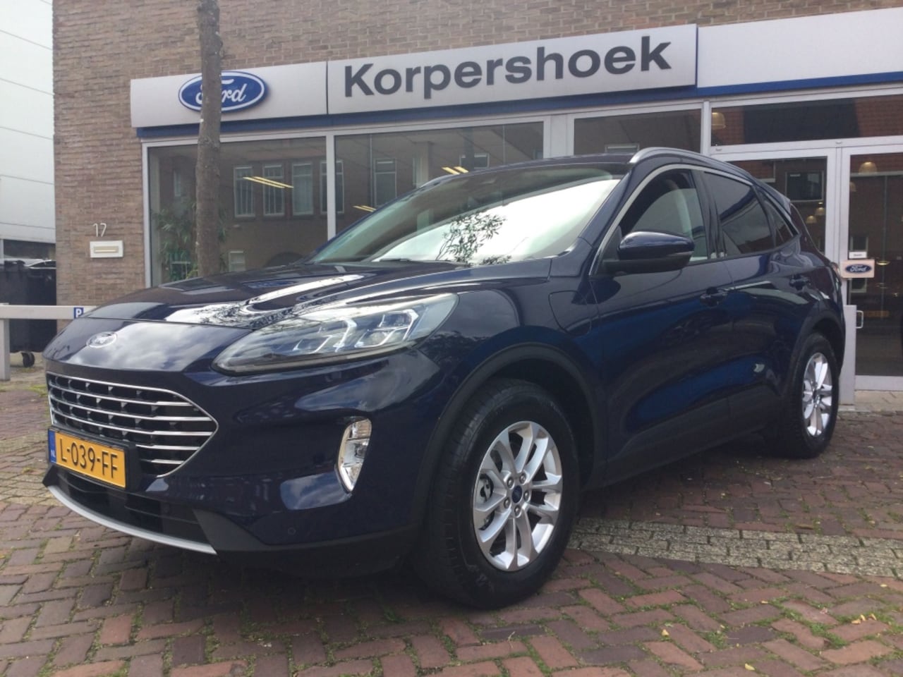 Ford Kuga - 2.5 PHEV Titanium X 2.5 PHEV 225 pk Titanium X - AutoWereld.nl
